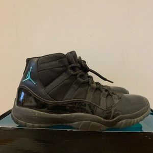 Air Jordan 11 Gamma Blue Varsity Maize